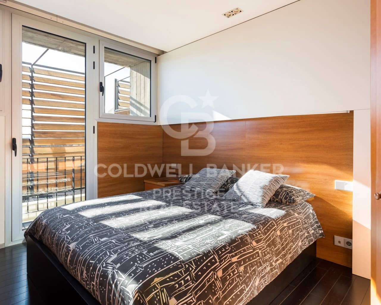 Ático de 3 habitaciones en Barcelona ciudad en venta - 1.950.000 € (Ref: 9579080)