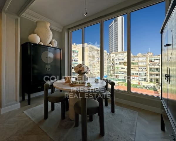 3 bedroom Flat for sale in L'Antiga Esquerra de L'Eixample, Barcelona city - € 960,000 (Ref: 9579082)