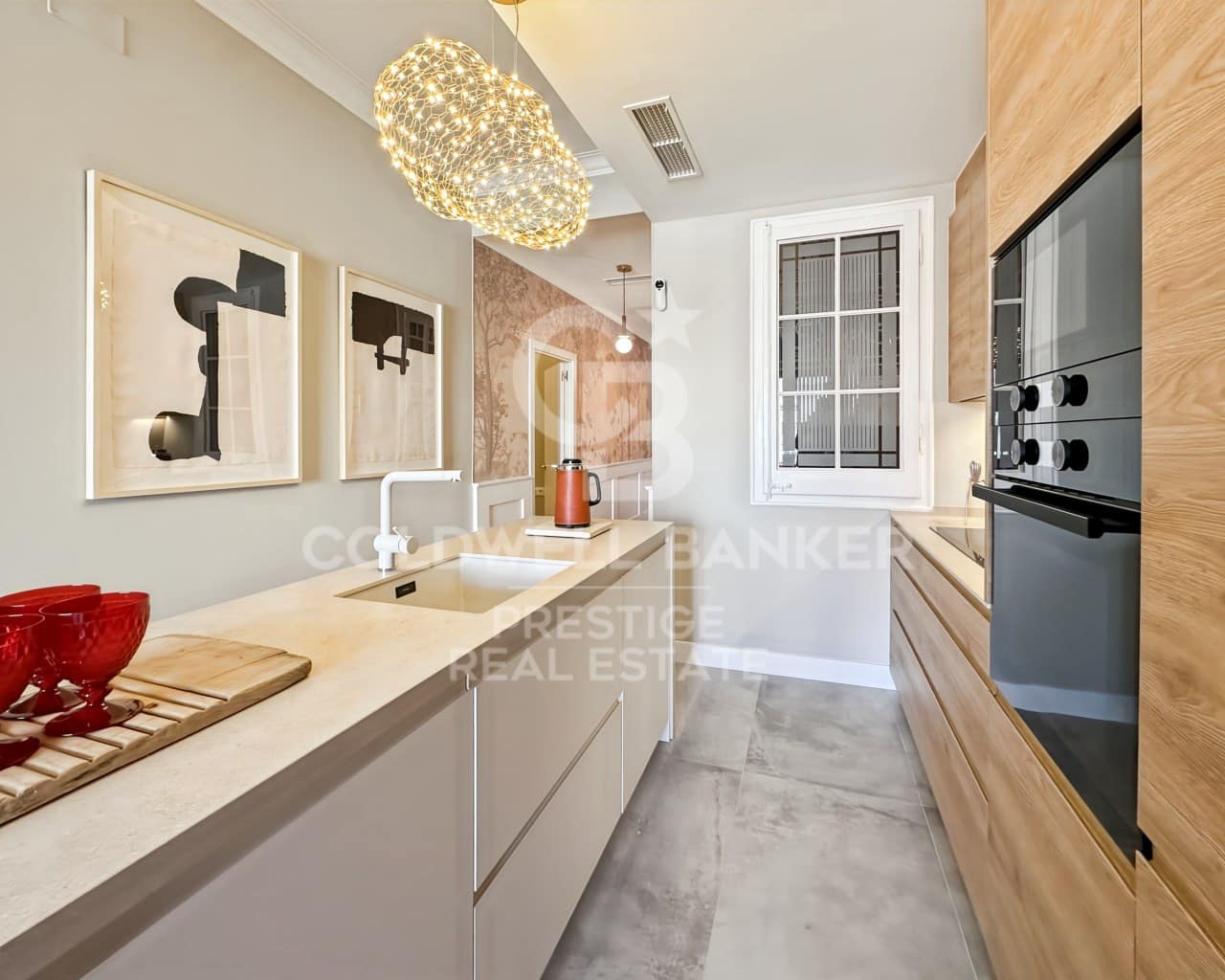 3 bedroom Flat for sale in Barcelona city - € 960,000 (Ref: 9579082)