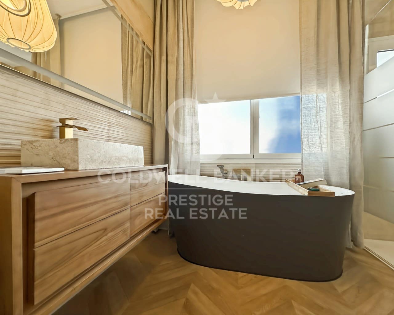 3 bedroom Flat for sale in Barcelona city - € 960,000 (Ref: 9579082)