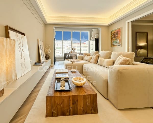 3 bedroom Flat for sale in L'Antiga Esquerra de L'Eixample, Barcelona city - € 960,000 (Ref: 9579082)