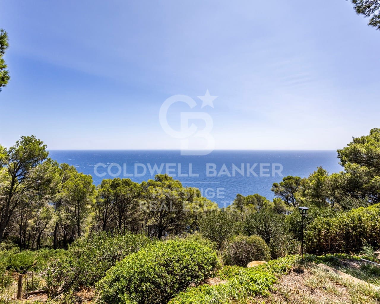 4 makuuhuone Paritalo myytävänä paikassa Begur mukana uima-altaan 
autotalli - 985 000 € (Ref: 9579088)