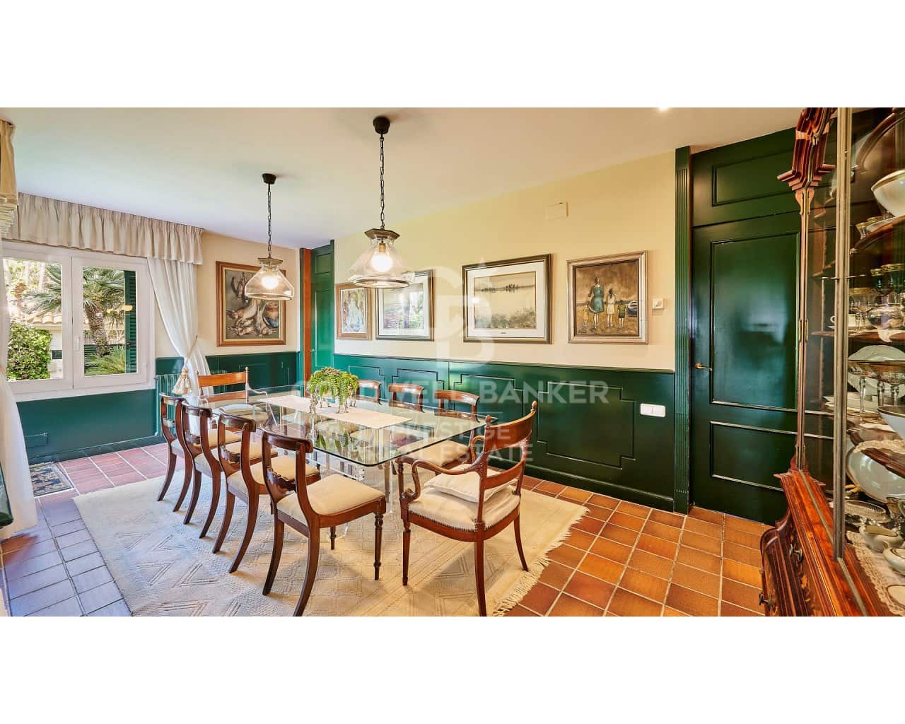 6 bedroom Villa for sale in Sitges with pool garage - € 6,700,000 (Ref: 9579089)