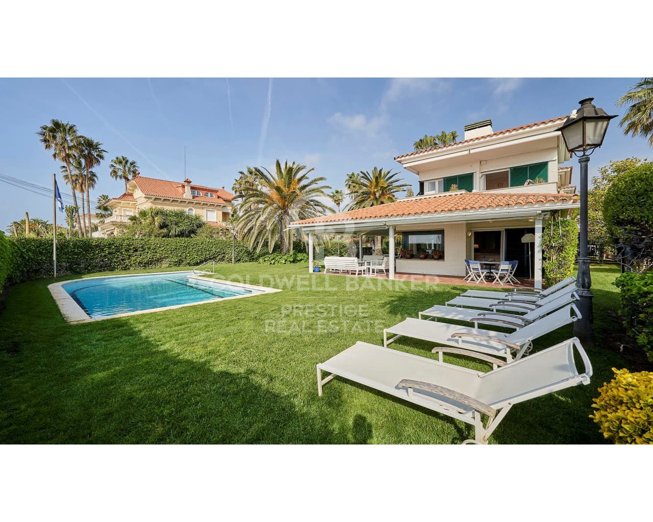 6 bedroom Villa for sale in Sitges with pool garage - € 6,700,000 (Ref: 9579089)