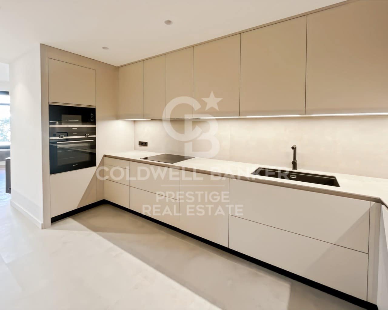 3 sypialnia Mieszkanie na sprzedaż w Miasto Barcelona - 1 800 000 € (Ref: 9579091)