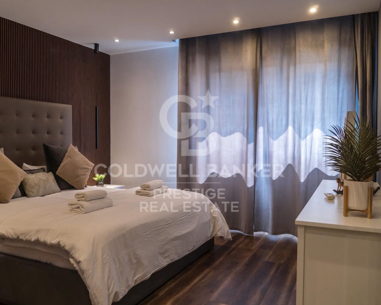 Chalet de 5 habitaciones en Castelldefels en venta con garaje - 1.890.000 € (Ref: 9579093)