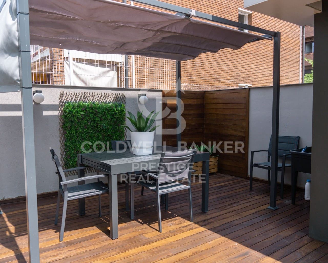 Chalet de 5 habitaciones en Castelldefels en venta con garaje - 1.890.000 € (Ref: 9579093)