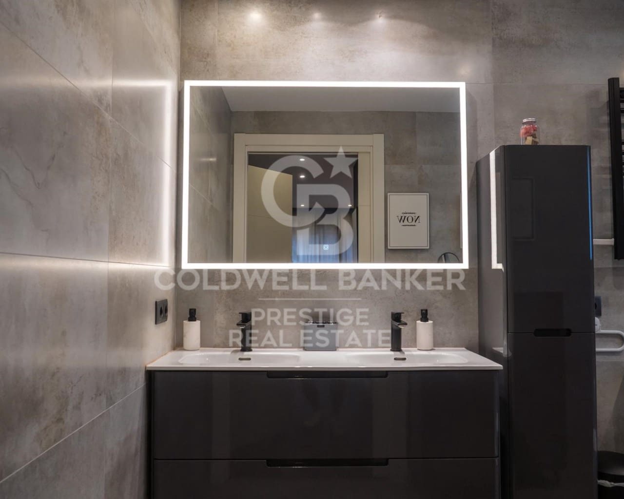 Chalet de 5 habitaciones en Castelldefels en venta con garaje - 1.890.000 € (Ref: 9579093)