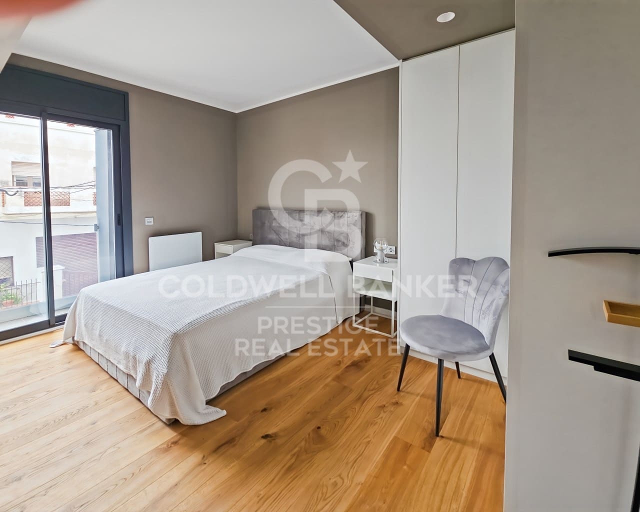 4 bedroom Townhouse for sale in Esplugues de Llobregat with garage - € 1,250,000 (Ref: 9579094)