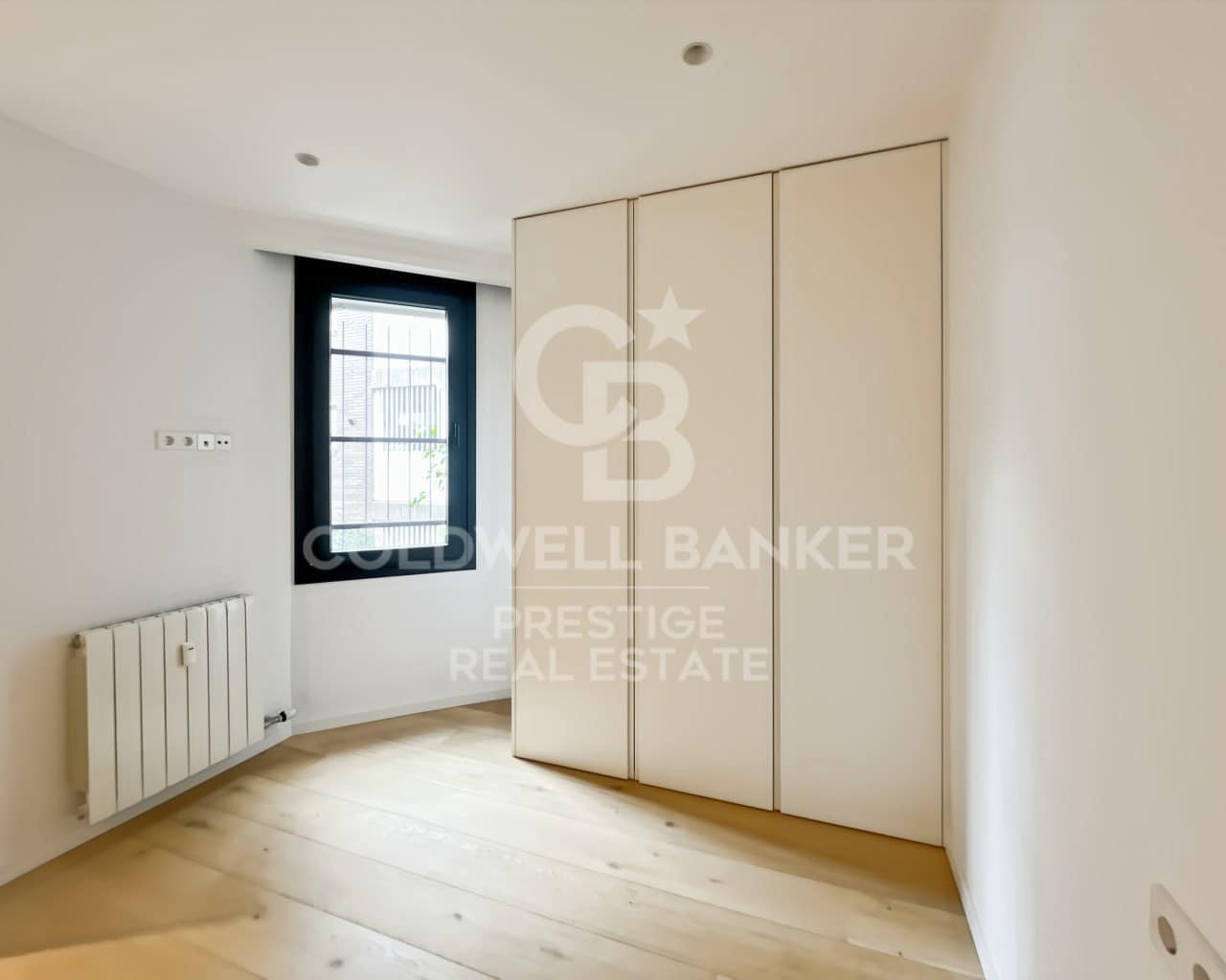 5 slaapkamer Flat te koop in Barcelona stad met garage - € 2.400.000 (Ref: 9579095)
