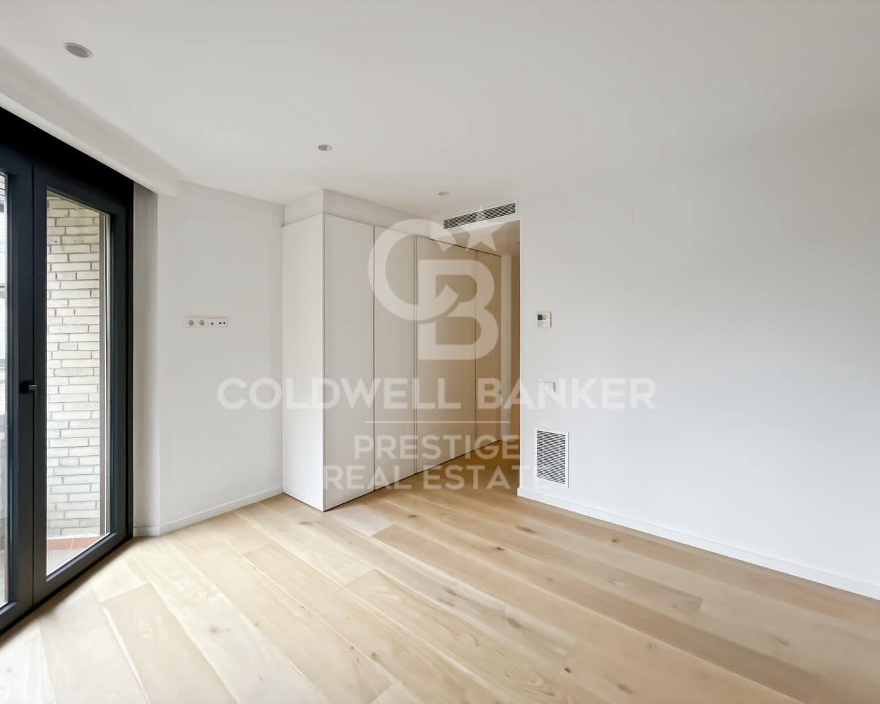 5 slaapkamer Flat te koop in Barcelona stad met garage - € 2.400.000 (Ref: 9579095)