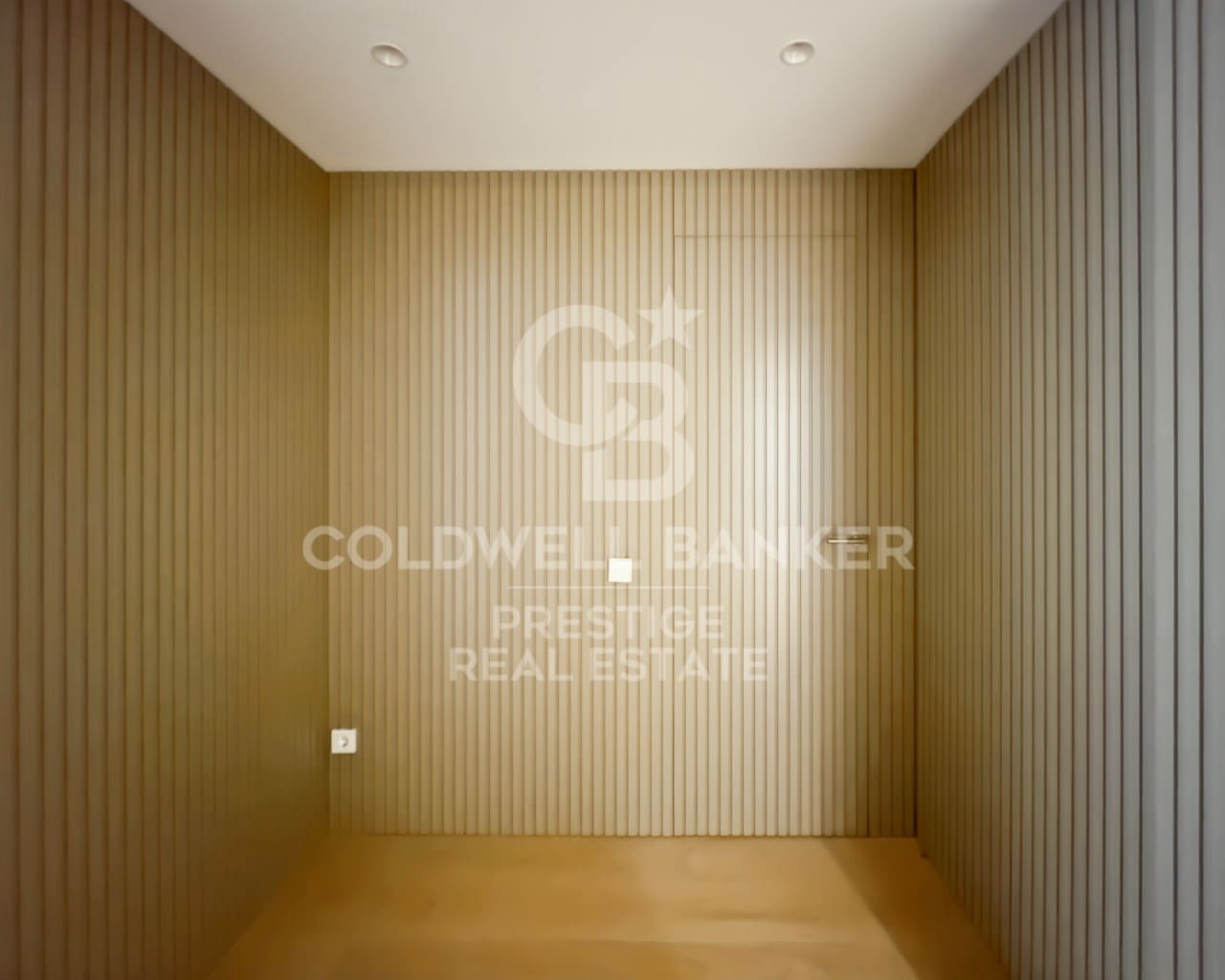 5 slaapkamer Flat te koop in Barcelona stad met garage - € 2.400.000 (Ref: 9579095)