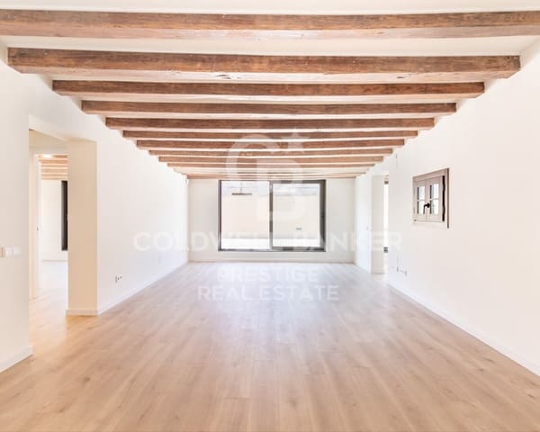 Apartment for sale in El Barri Gòtic, Barcelona city - € 5,700,000 (Ref: 9579097)