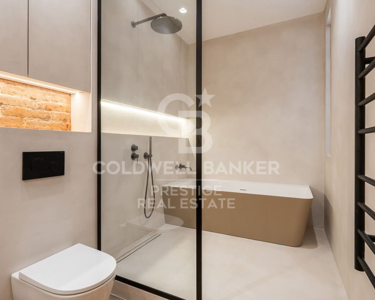 3 bedroom Flat for sale in Barcelona city - € 1,285,000 (Ref: 9579099)