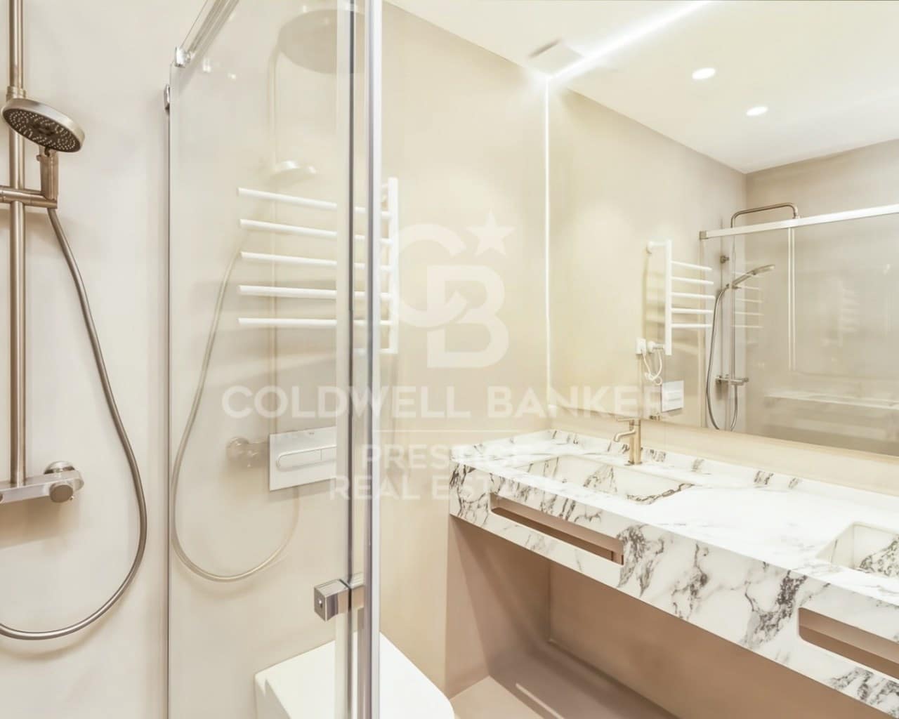 3 sypialnia Mieszkanie na sprzedaż w Miasto Barcelona - 1 090 000 € (Ref: 9579102)