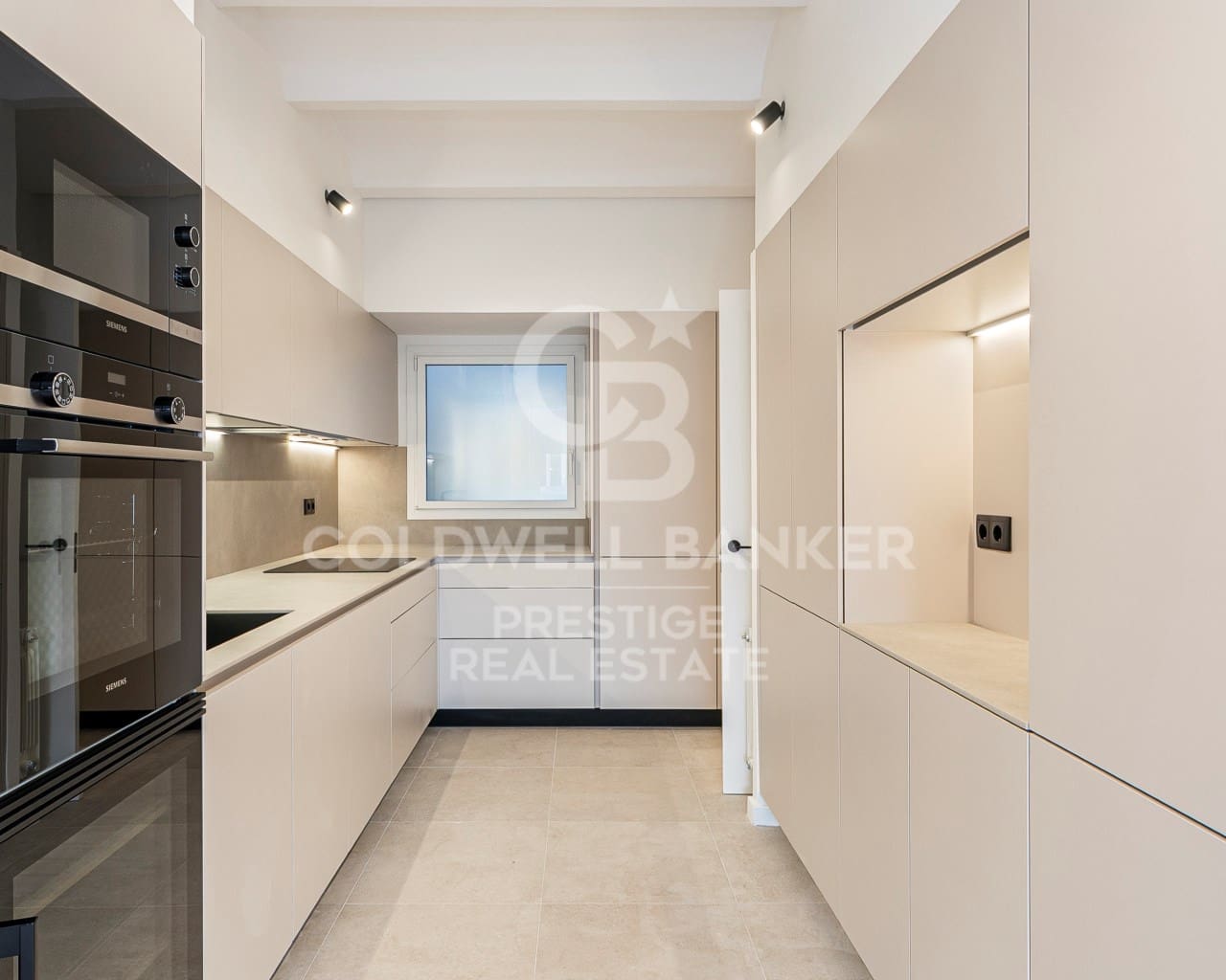 4 bedroom Flat for sale in Barcelona city - € 1,250,000 (Ref: 9579104)