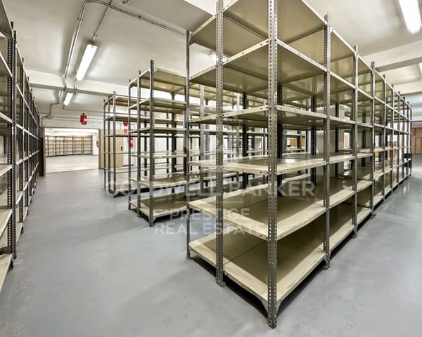 Kaupallinen myytävänä paikassa El Putxet i El Farró, Barcelona kaupunki - 410 000 € (Ref: 9579105)