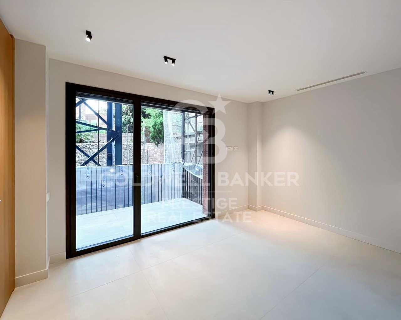 4 soveværelse Lejlighed til salg i Barcelona by med garage - € 1.726.000 (Ref: 9579108)