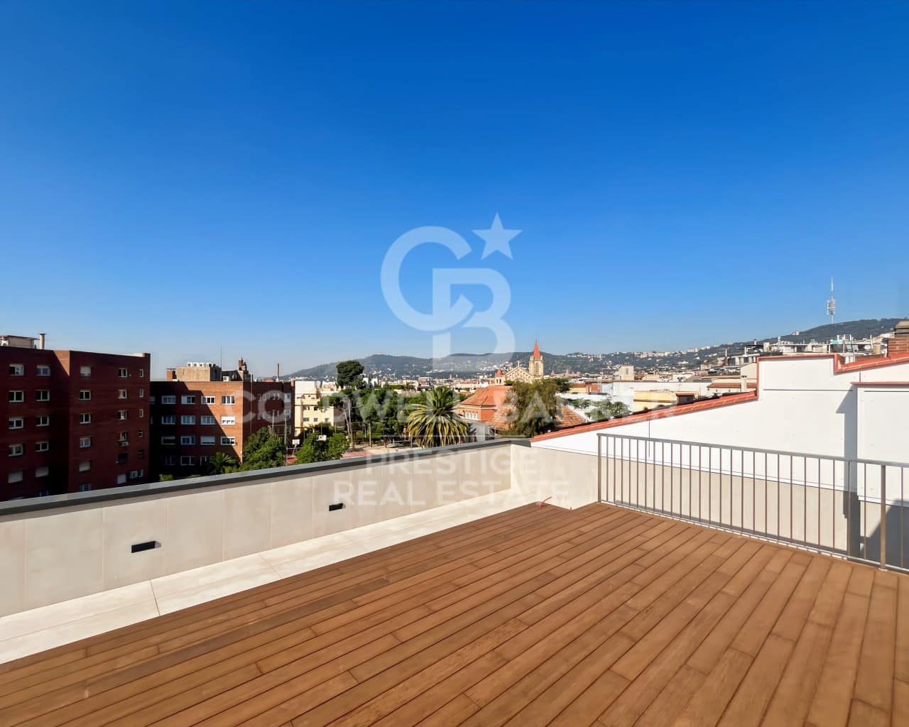 4 soveværelse Lejlighed til salg i Barcelona by med garage - € 1.726.000 (Ref: 9579108)