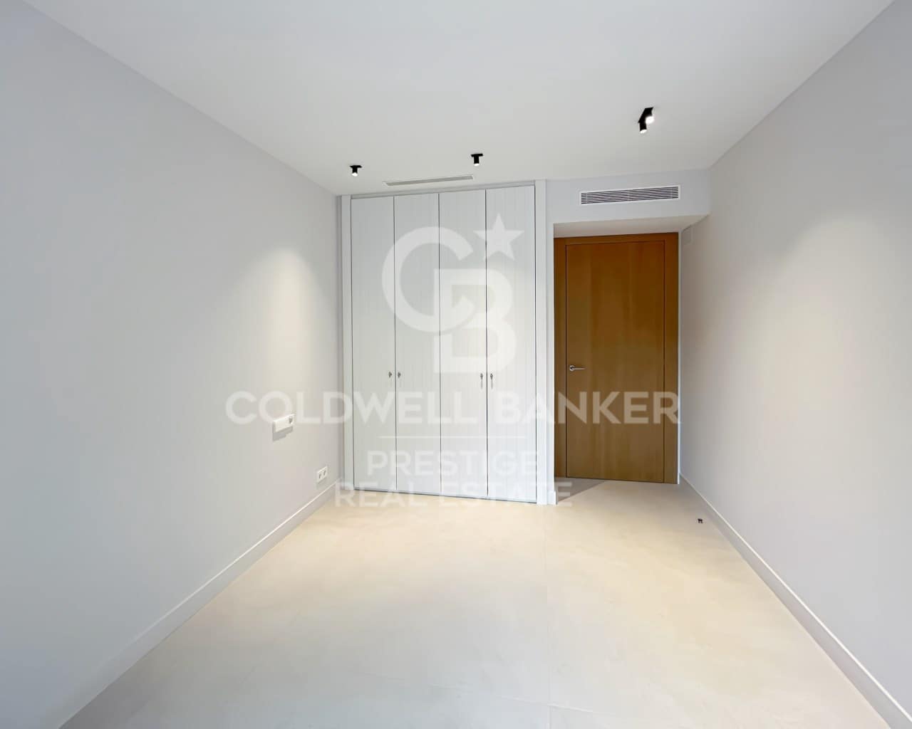 4 soveværelse Lejlighed til salg i Barcelona by med garage - € 1.726.000 (Ref: 9579108)