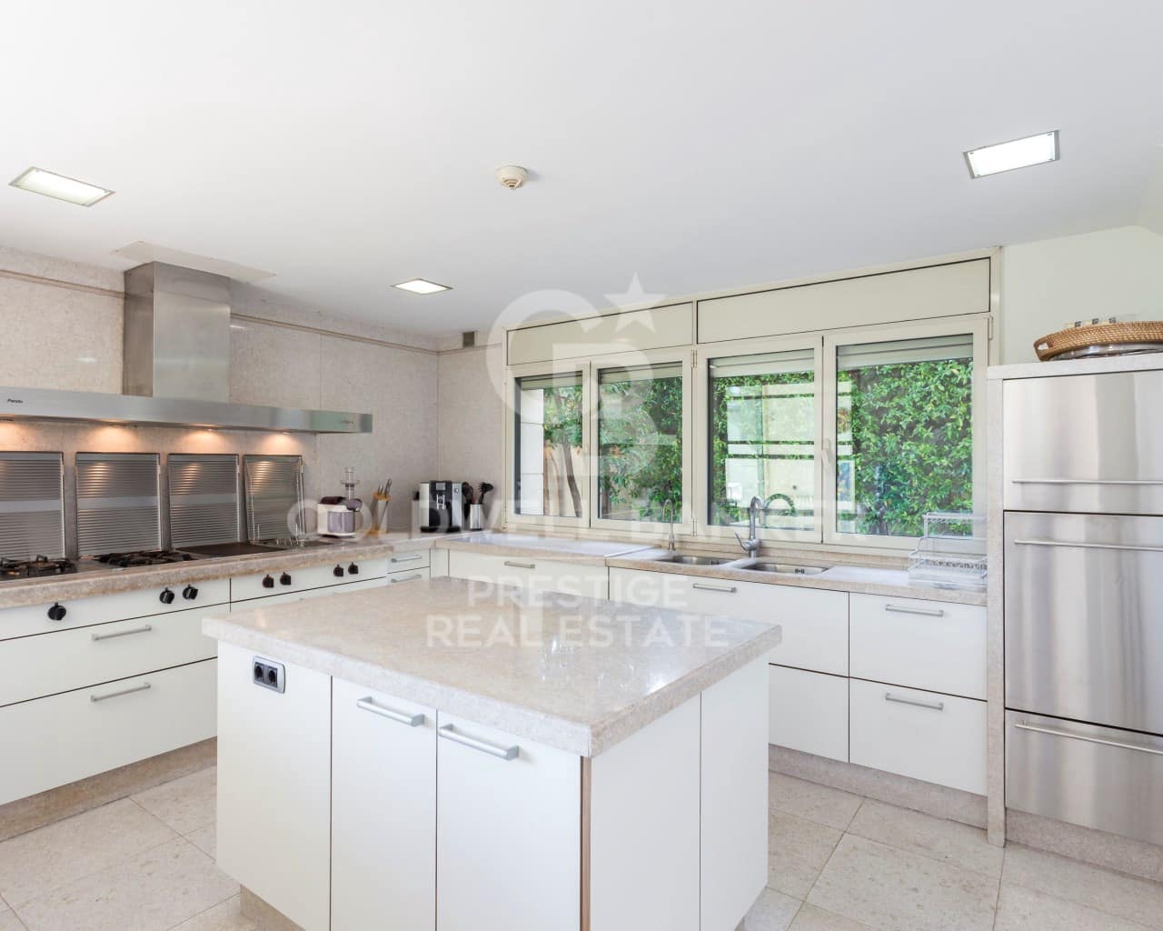 7 bedroom Villa for sale in Barcelona city with pool garage - € 7,450,000 (Ref: 9579109)