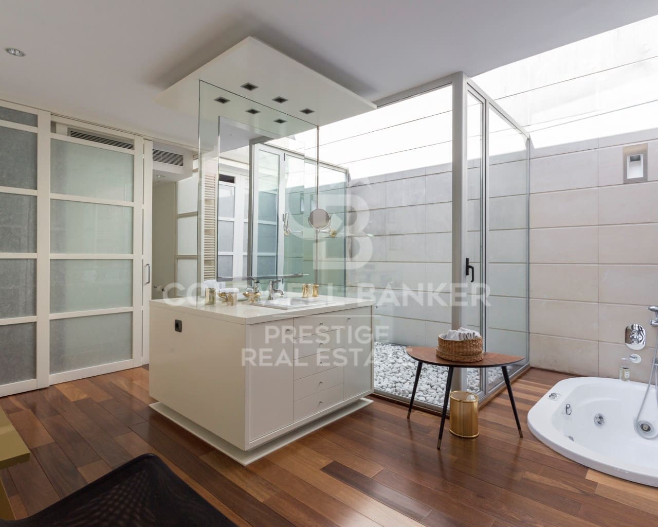 7 bedroom Villa for sale in Barcelona city with pool garage - € 7,450,000 (Ref: 9579109)