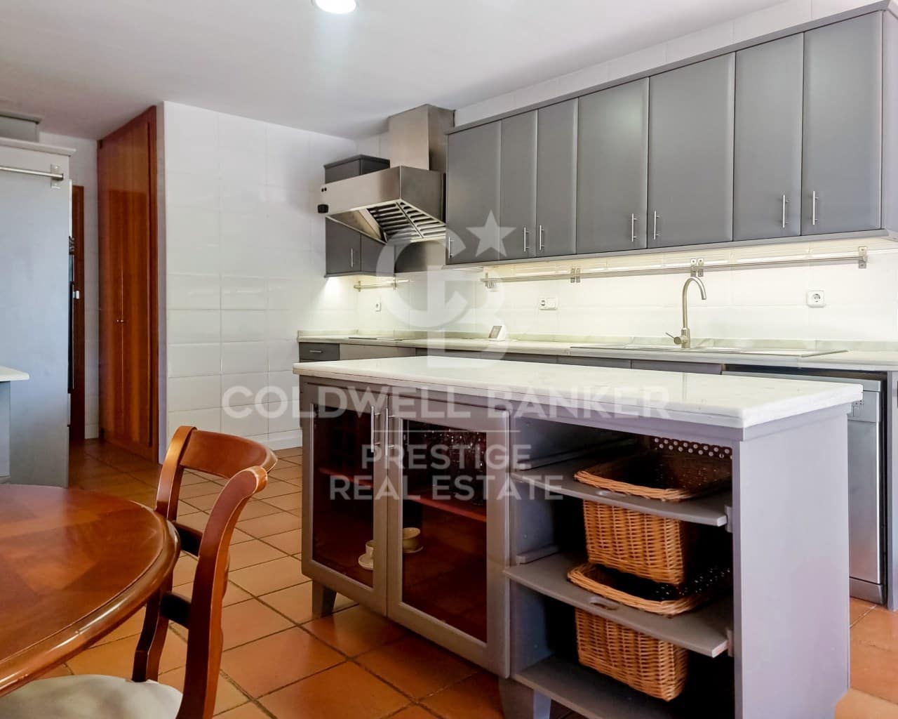 5 chambre Villa/Maison à vendre à Esplugues de Llobregat avec garage - 2 950 000 € (Ref: 9579111)