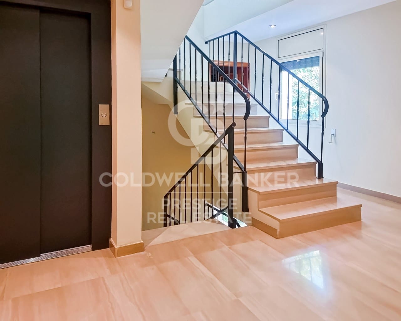 5 chambre Villa/Maison à vendre à Esplugues de Llobregat avec garage - 2 950 000 € (Ref: 9579111)