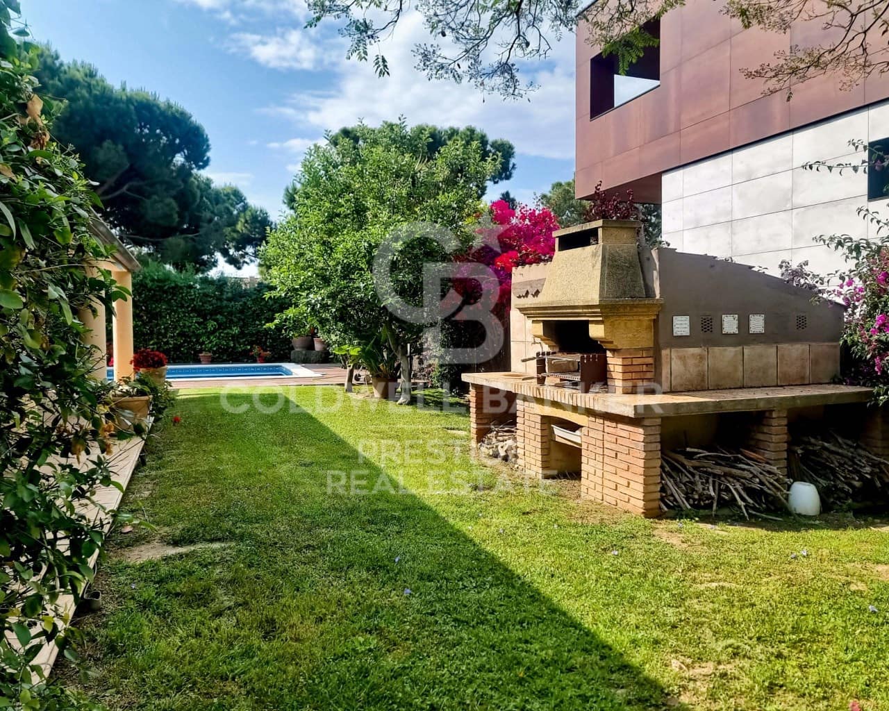 5 chambre Villa/Maison à vendre à Esplugues de Llobregat avec garage - 2 950 000 € (Ref: 9579111)