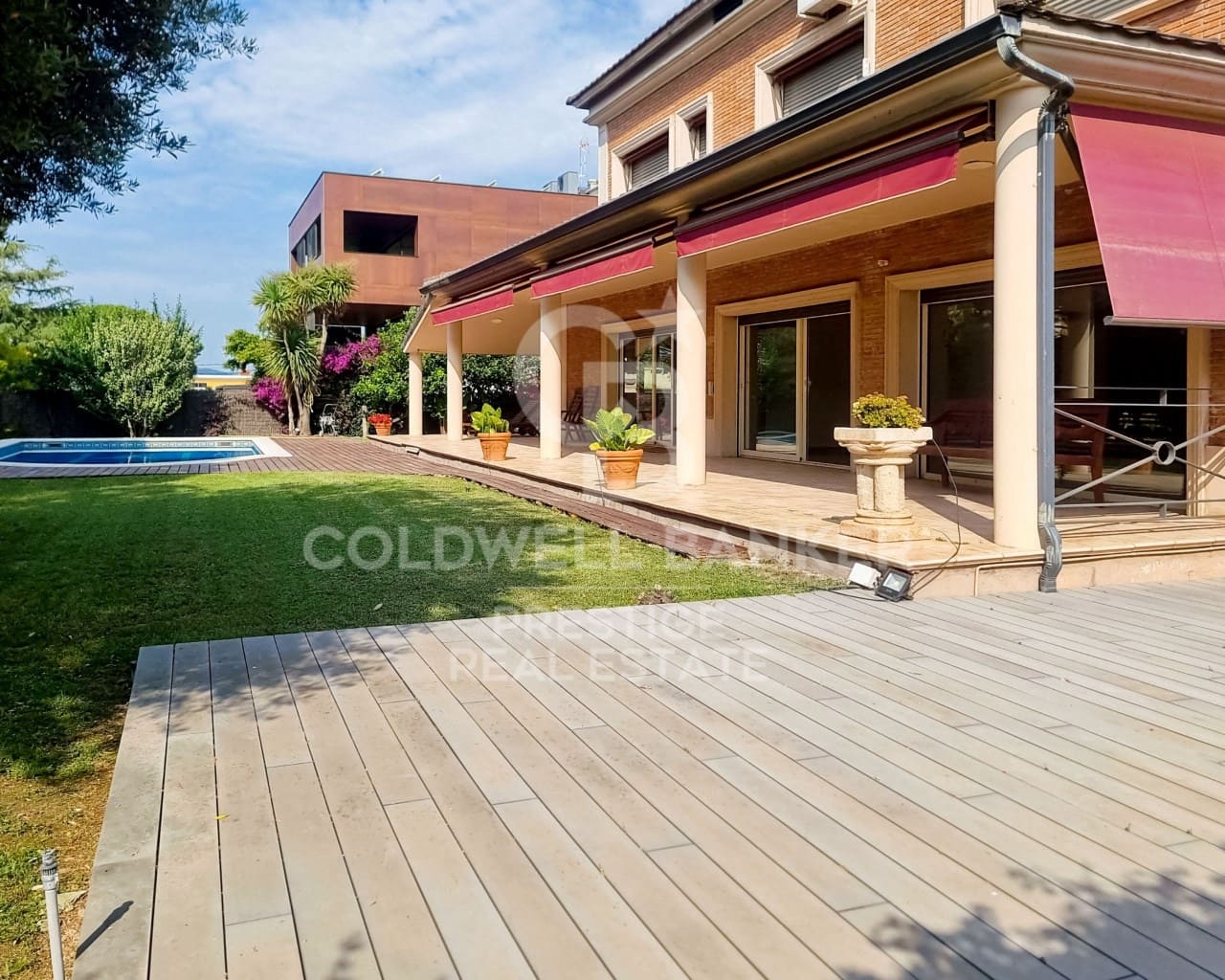 5 chambre Villa/Maison à vendre à Esplugues de Llobregat avec garage - 2 950 000 € (Ref: 9579111)