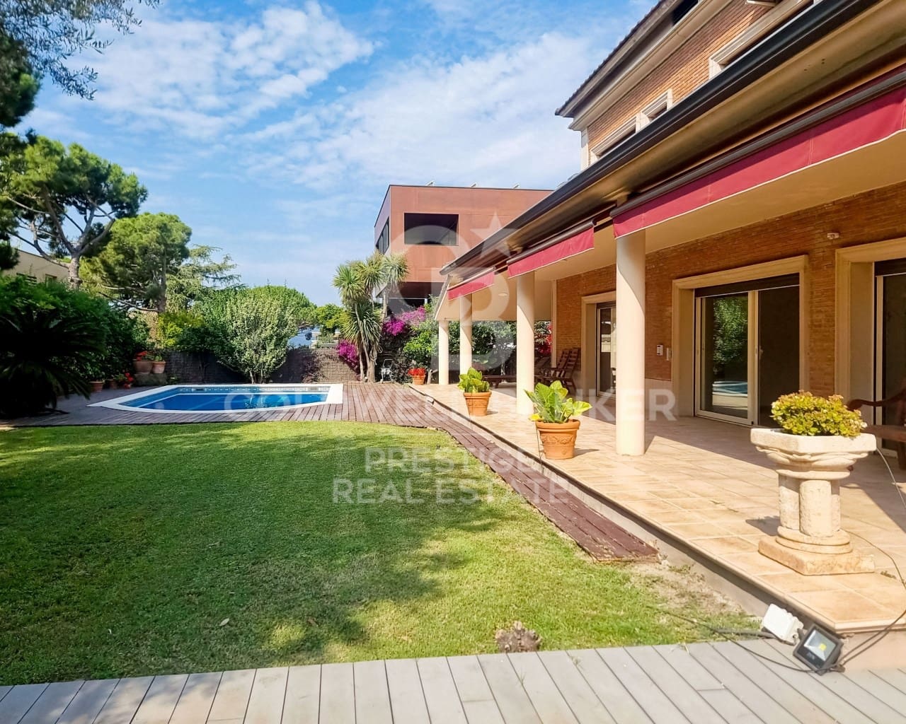 5 chambre Villa/Maison à vendre à Esplugues de Llobregat avec garage - 2 950 000 € (Ref: 9579111)
