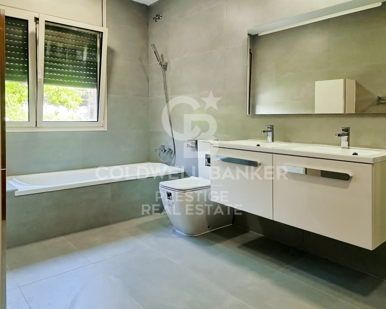 5 chambre Villa/Maison à vendre à Esplugues de Llobregat avec garage - 2 950 000 € (Ref: 9579111)