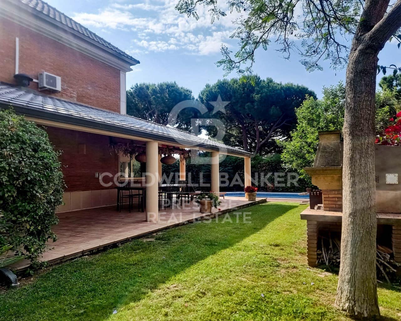 5 chambre Villa/Maison à vendre à Esplugues de Llobregat avec garage - 2 950 000 € (Ref: 9579111)