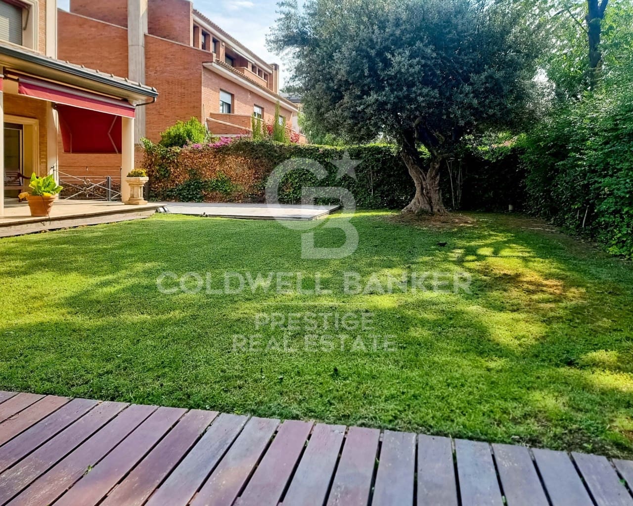5 chambre Villa/Maison à vendre à Esplugues de Llobregat avec garage - 2 950 000 € (Ref: 9579111)