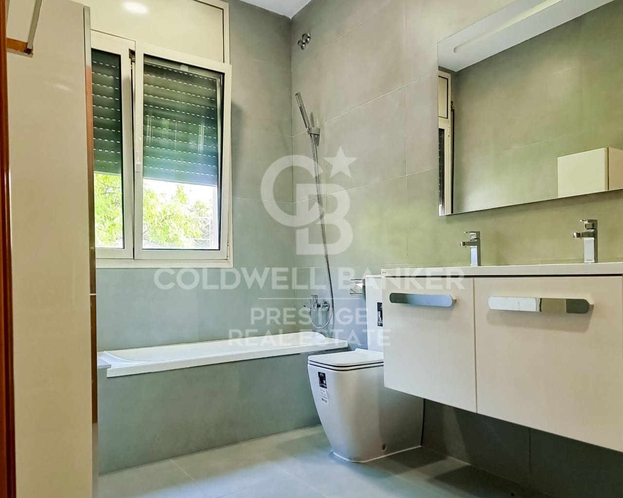5 chambre Villa/Maison à vendre à Esplugues de Llobregat avec garage - 2 950 000 € (Ref: 9579111)