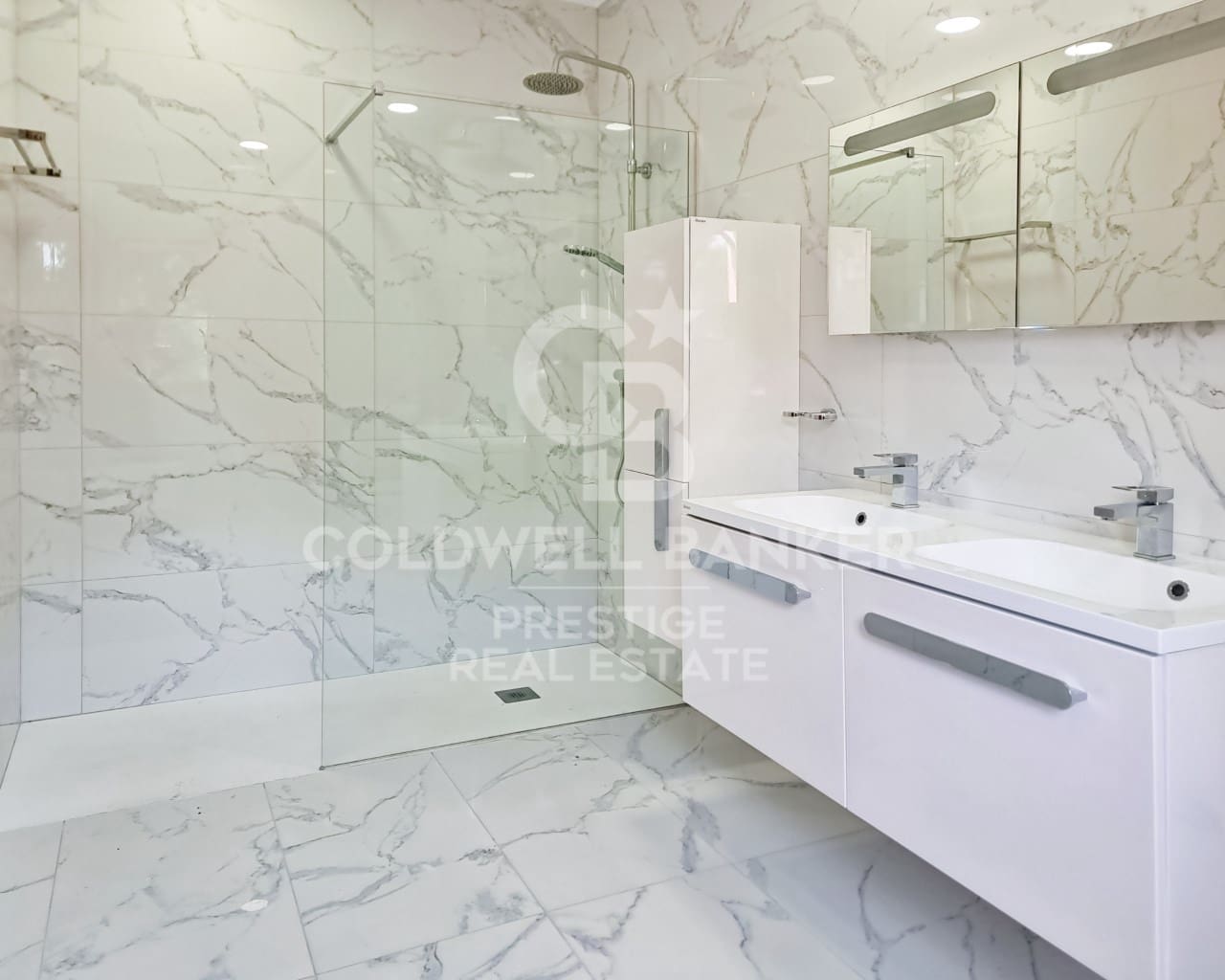 5 chambre Villa/Maison à vendre à Esplugues de Llobregat avec garage - 2 950 000 € (Ref: 9579111)