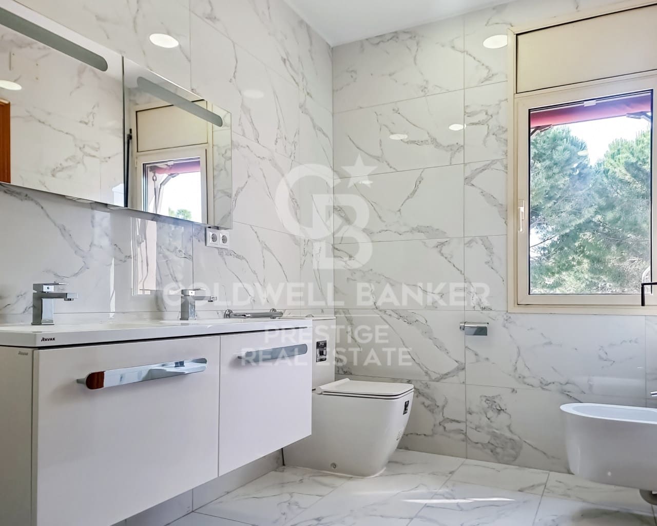 5 chambre Villa/Maison à vendre à Esplugues de Llobregat avec garage - 2 950 000 € (Ref: 9579111)