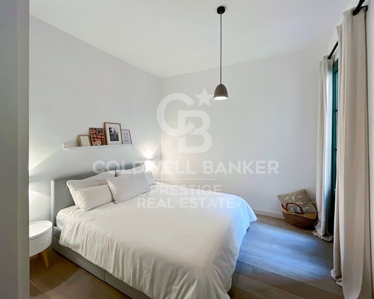 2 slaapkamer Flat te koop in Barcelona stad met zwembad - € 920.000 (Ref: 9579112)
