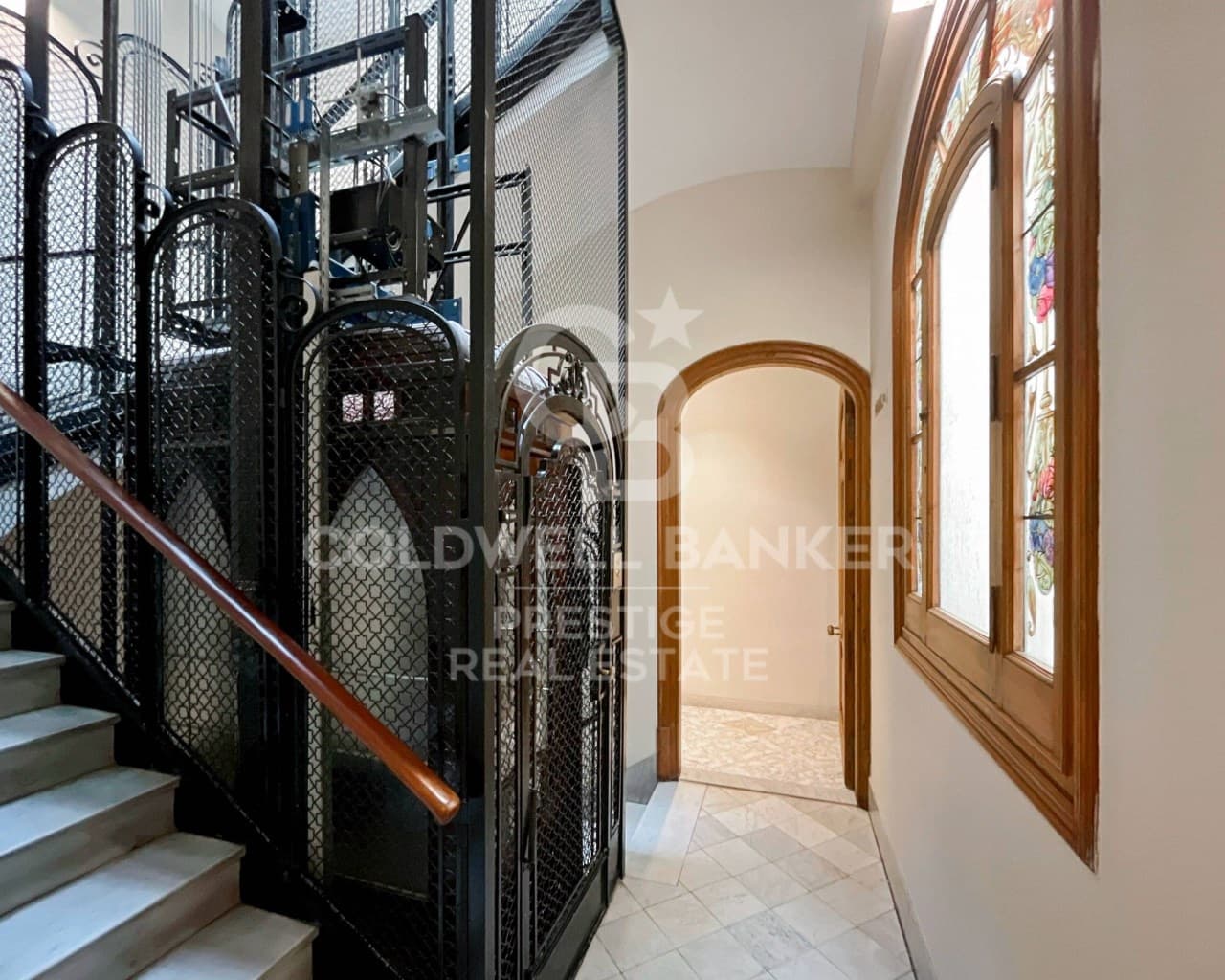 2 slaapkamer Flat te koop in Barcelona stad met zwembad - € 920.000 (Ref: 9579112)
