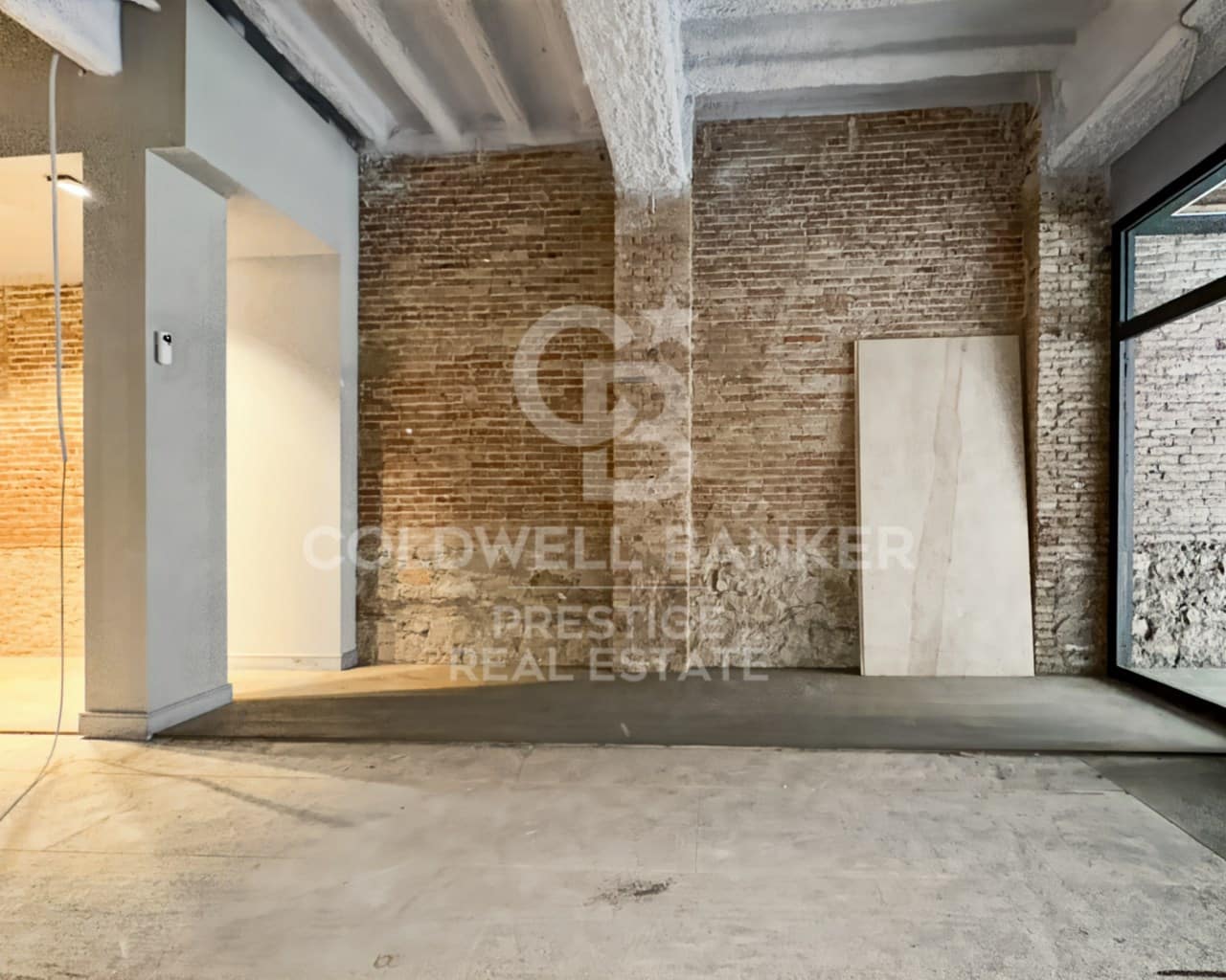 Commercieel te huur in Barcelona stad - € 7.900 (Ref: 9579117)