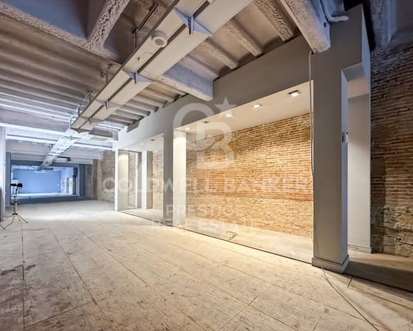 Local Commercial à louer à La Dreta de L'Eixample, Barcelone ville - 7 900 € (Ref: 9579117)