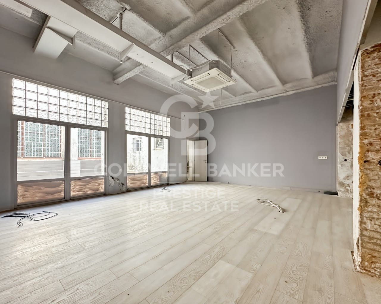 Commercieel te huur in Barcelona stad - € 7.900 (Ref: 9579117)