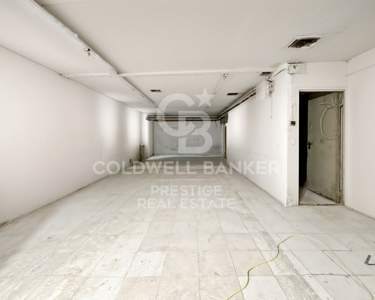 Commercieel te huur in Barcelona stad - € 7.900 (Ref: 9579117)