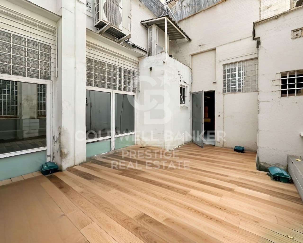 Commercieel te huur in Barcelona stad - € 7.900 (Ref: 9579117)