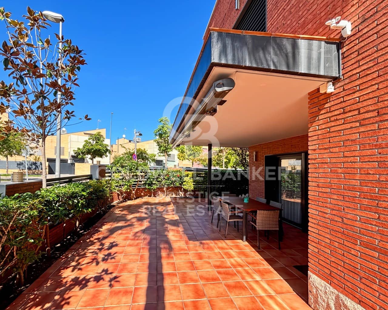 4 quarto Moradia para venda em Viladecans com garagem - 2 156 000 € (Ref: 9579119)