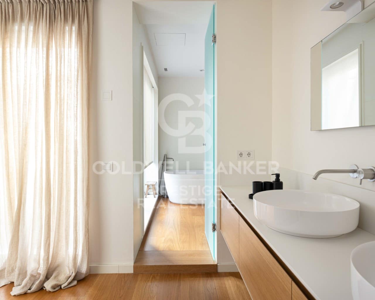Ático de 4 habitaciones en Barcelona ciudad en venta con piscina - 4.400.000 € (Ref: 9579122)