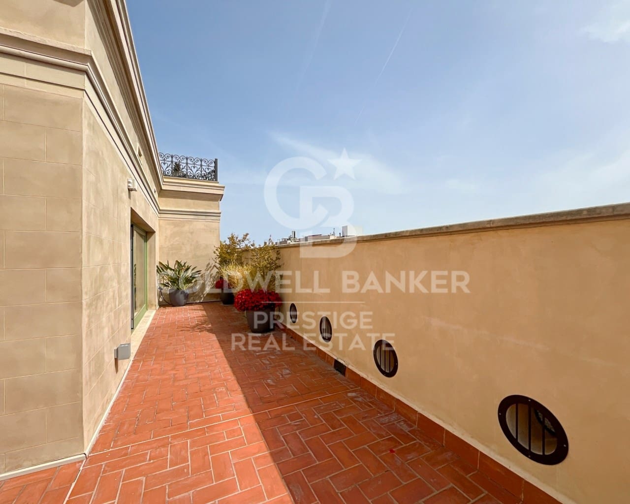 Apartament na sprzedaż w Miasto Barcelona z basenem - 1 400 000 € (Ref: 9579126)