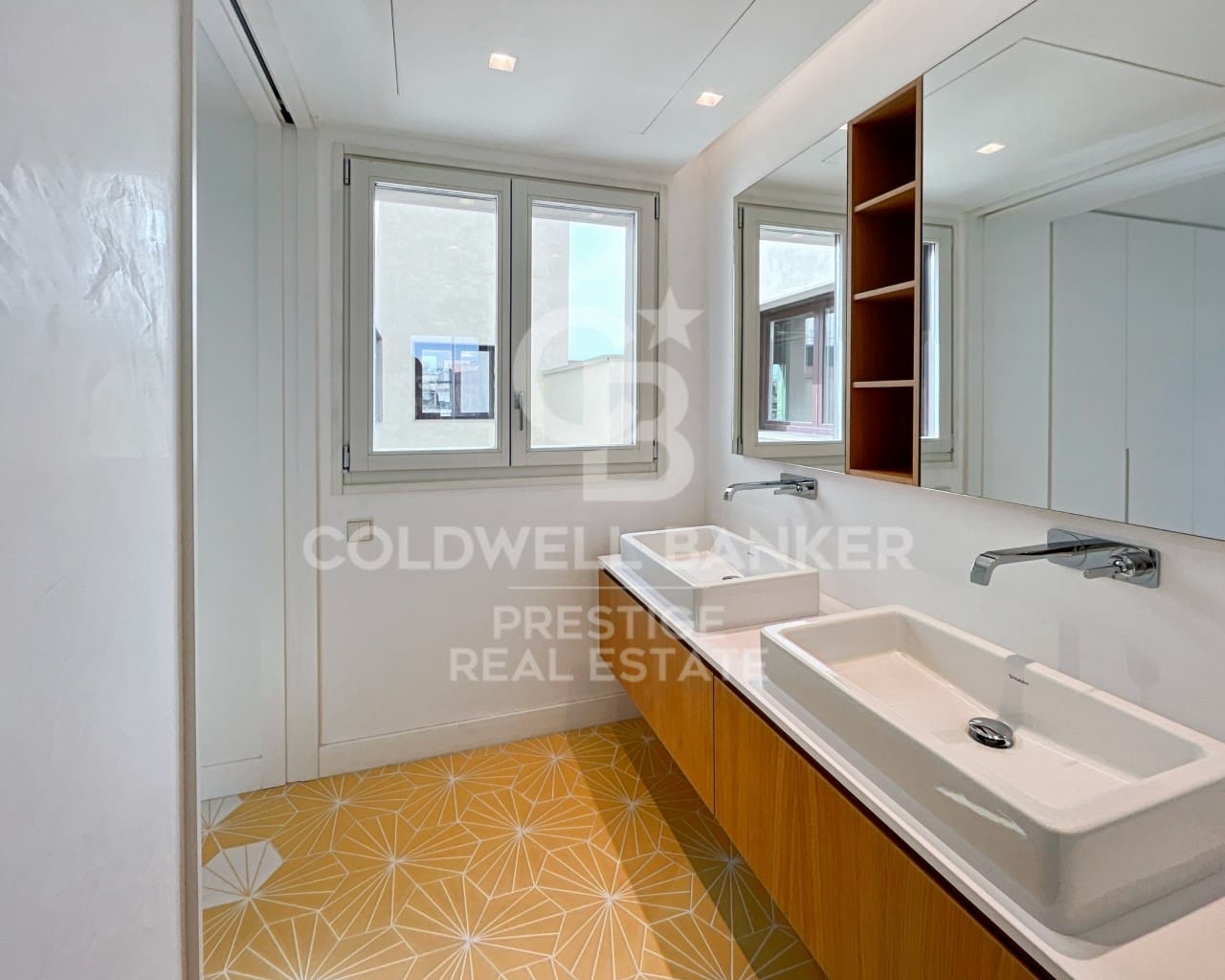 2 quarto Apartamento para venda em Barcelona cidade com garagem - 1 750 000 € (Ref: 9579127)