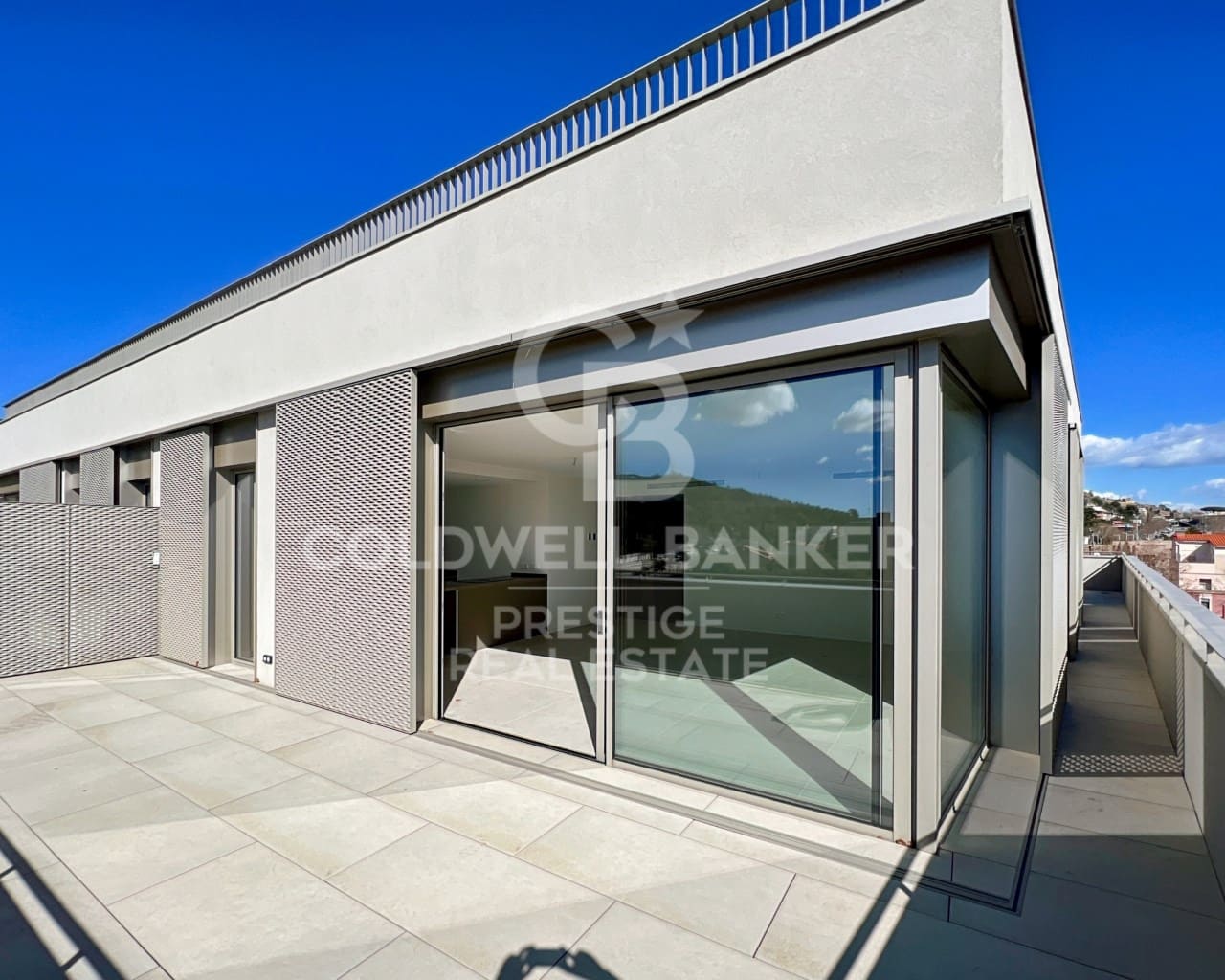 Ático de 2 habitaciones en Barcelona ciudad en venta con piscina garaje - 1.915.000 € (Ref: 9579128)