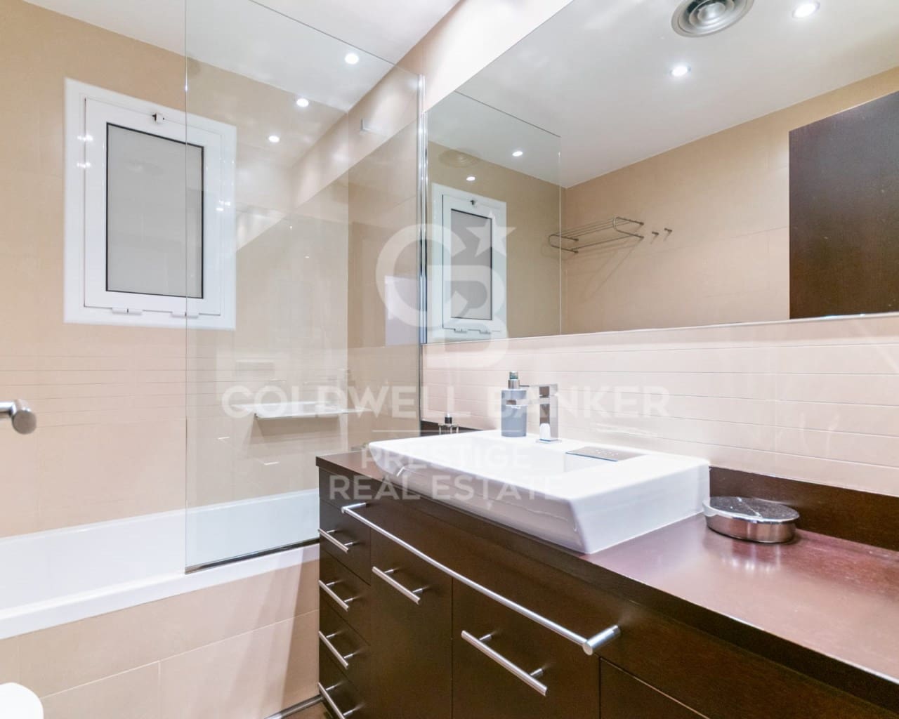 3 makuuhuone Asunto myytävänä paikassa Barcelona kaupunki mukana 
autotalli - 628 000 € (Ref: 9583003)